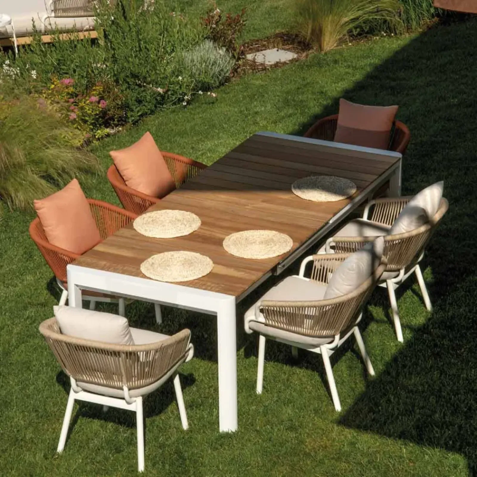 Alüminyum Gövdeli Örgü Bahçe Yemek Masası ve Sandalye Seti | Modern Bahçe Mobilyası